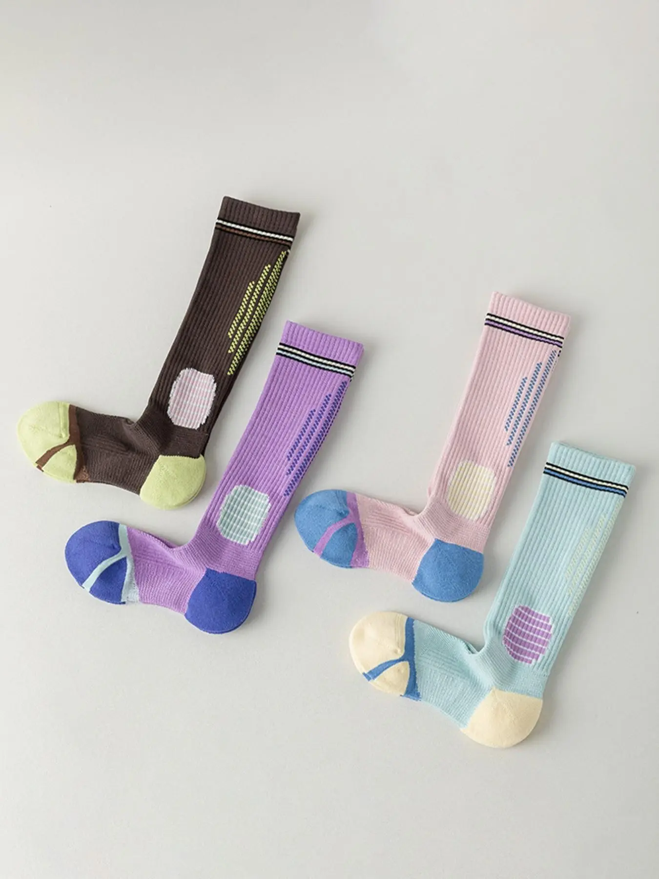 4 Pasang Kaus Kaki Kompresi Sp - Yoga & Fitness Center ulasan dan harga