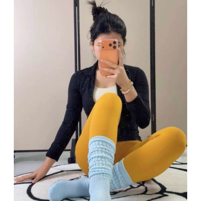 Kaos Kaki Yoga Panjang Tanpa J - Yoga Fitness Model ulasan dan harga